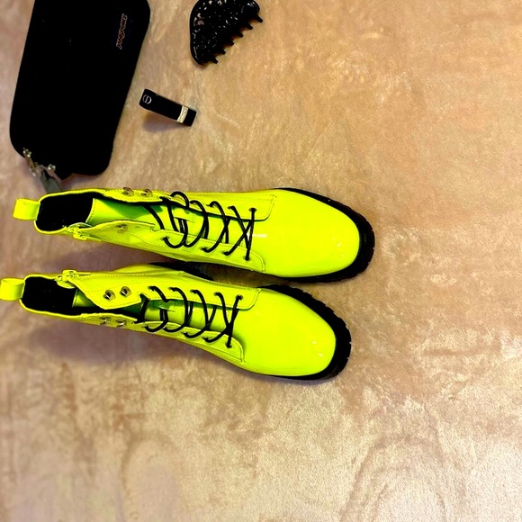 Fashion Nova Shoes - Boots